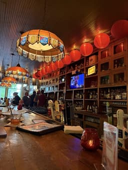 The Old Fashioned interior photo returned with the recorded Yelp business